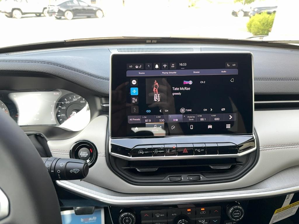 new 2025 Jeep Compass car, priced at $31,398