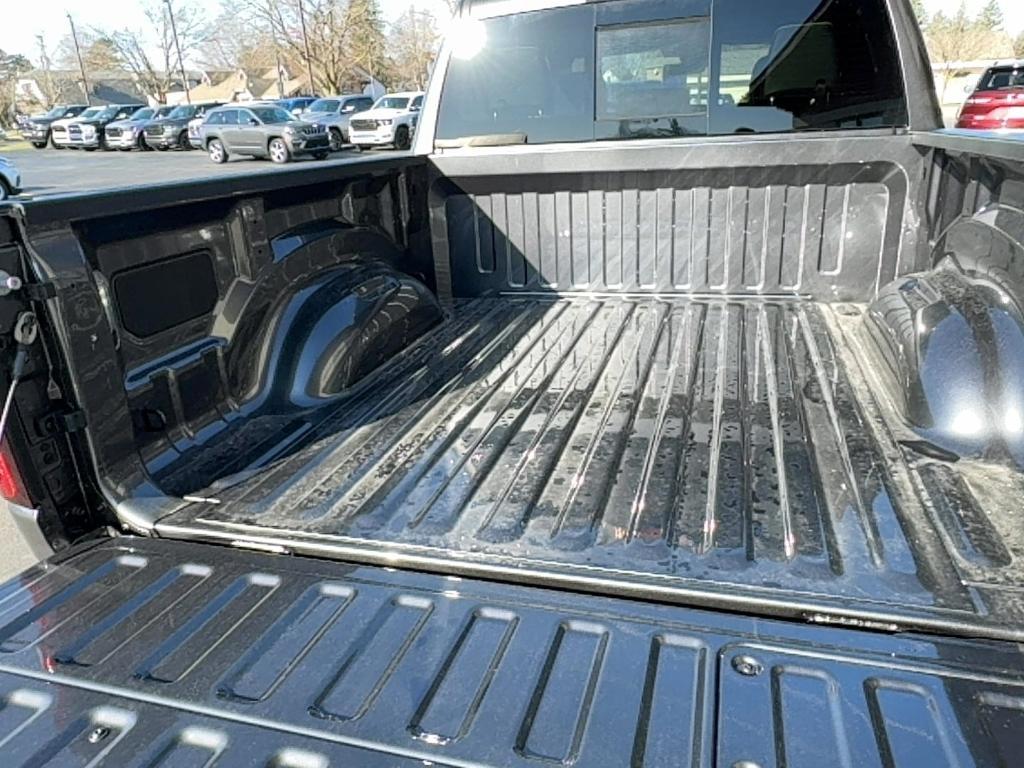 new 2025 Ram 1500 car, priced at $60,132