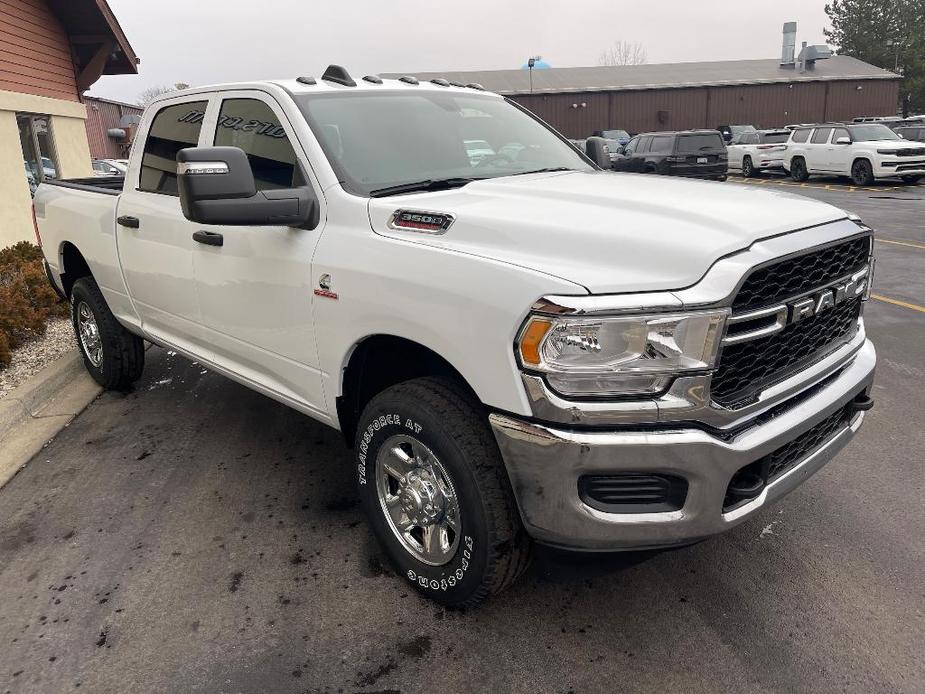 new 2024 Ram 3500 car, priced at $62,578