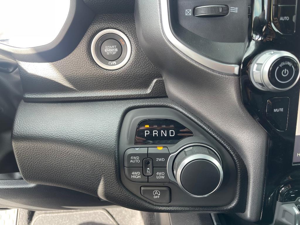 new 2025 Ram 1500 car
