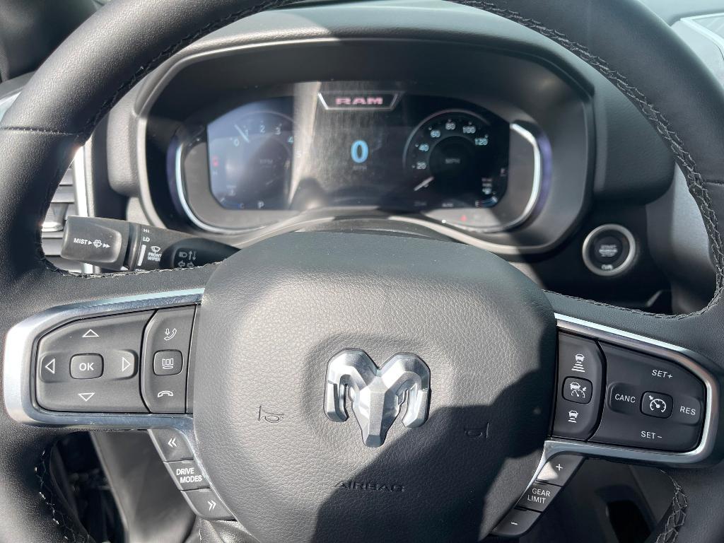 new 2025 Ram 1500 car