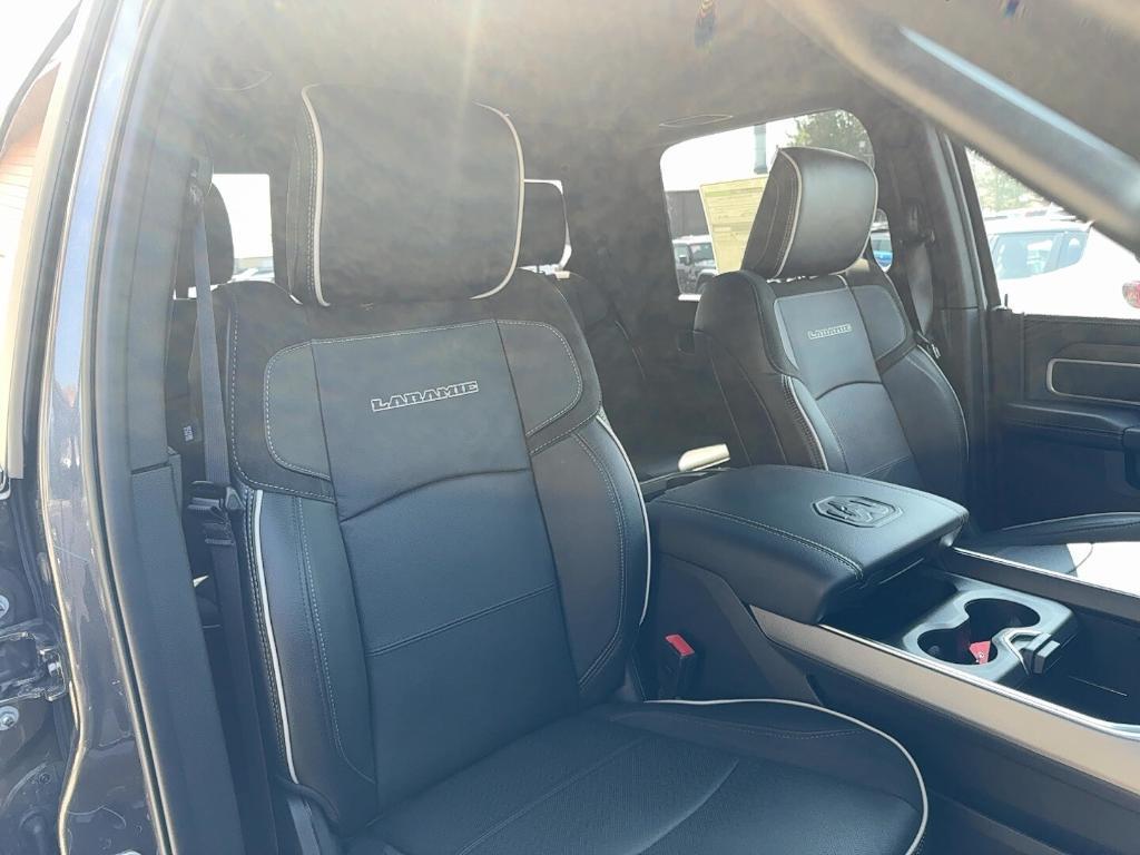 new 2025 Ram 2500 car, priced at $91,520
