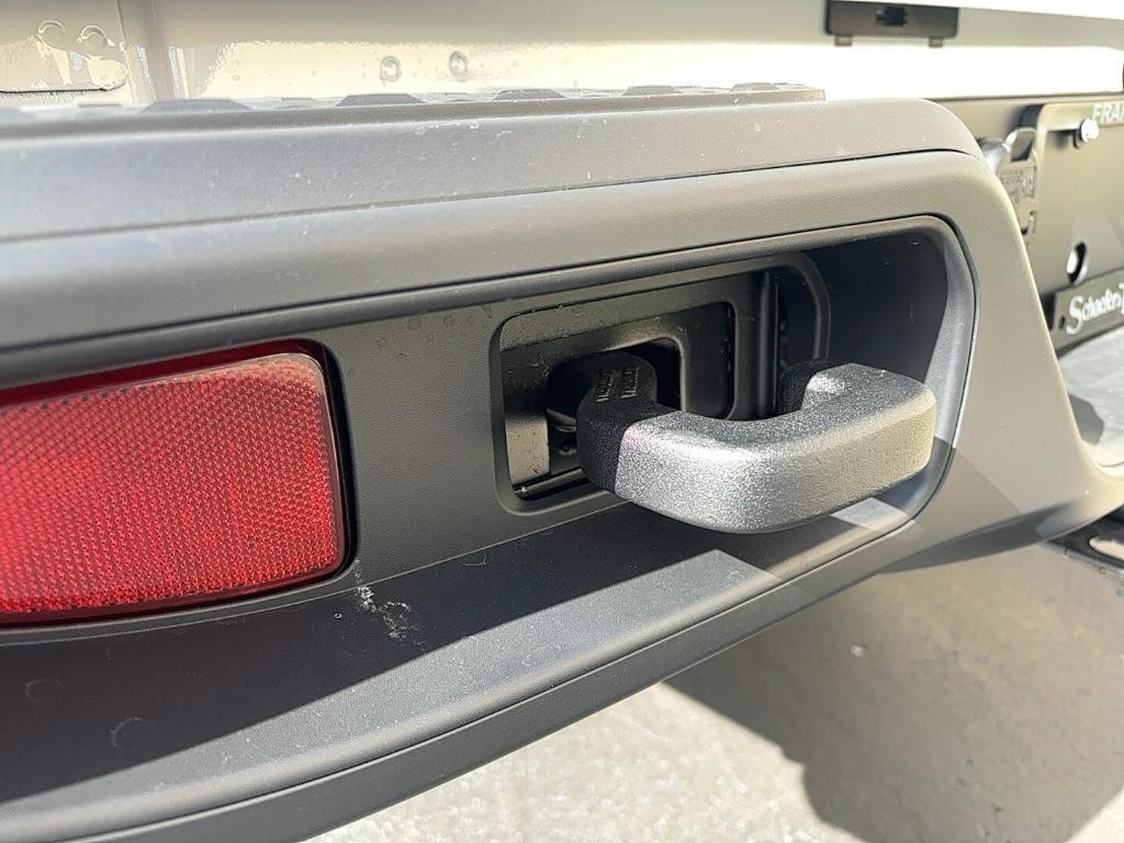 new 2025 Jeep Gladiator car, priced at $46,494