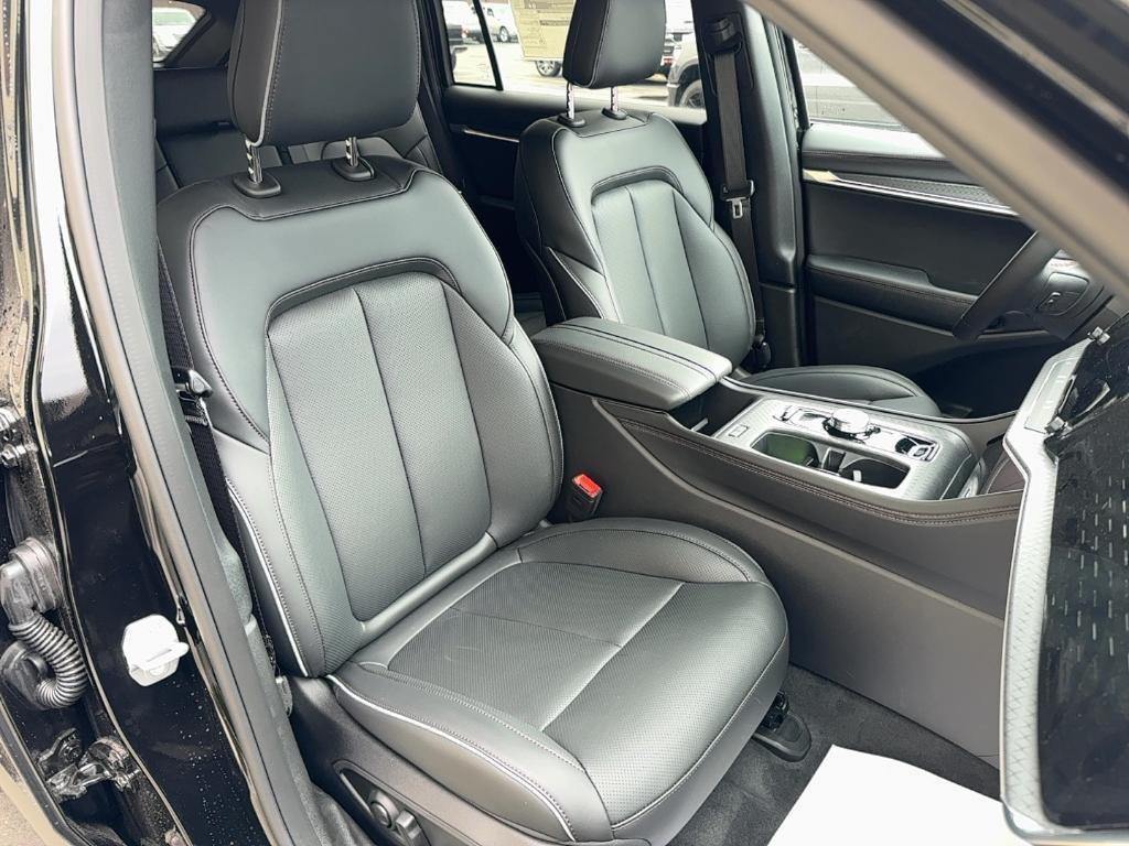 new 2025 Jeep Wagoneer S car, priced at $54,104