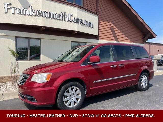 used 2015 Chrysler Town & Country car, priced at $10,995