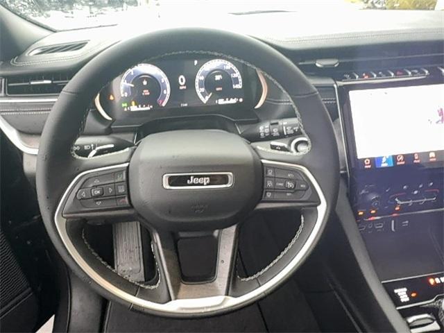 new 2025 Jeep Grand Cherokee car, priced at $49,438