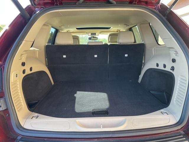 used 2020 Jeep Grand Cherokee car, priced at $22,995