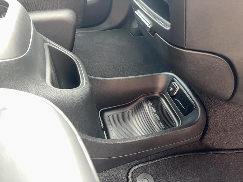 new 2026 Chrysler Pacifica car, priced at $40,227