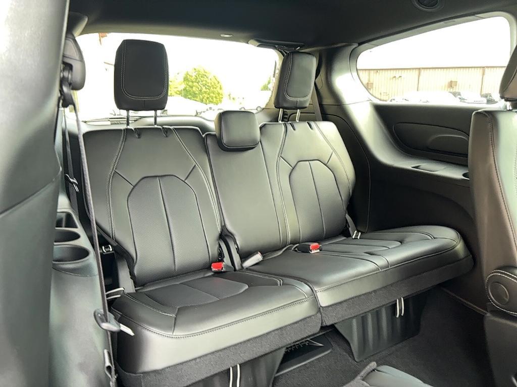 new 2026 Chrysler Pacifica car, priced at $40,227