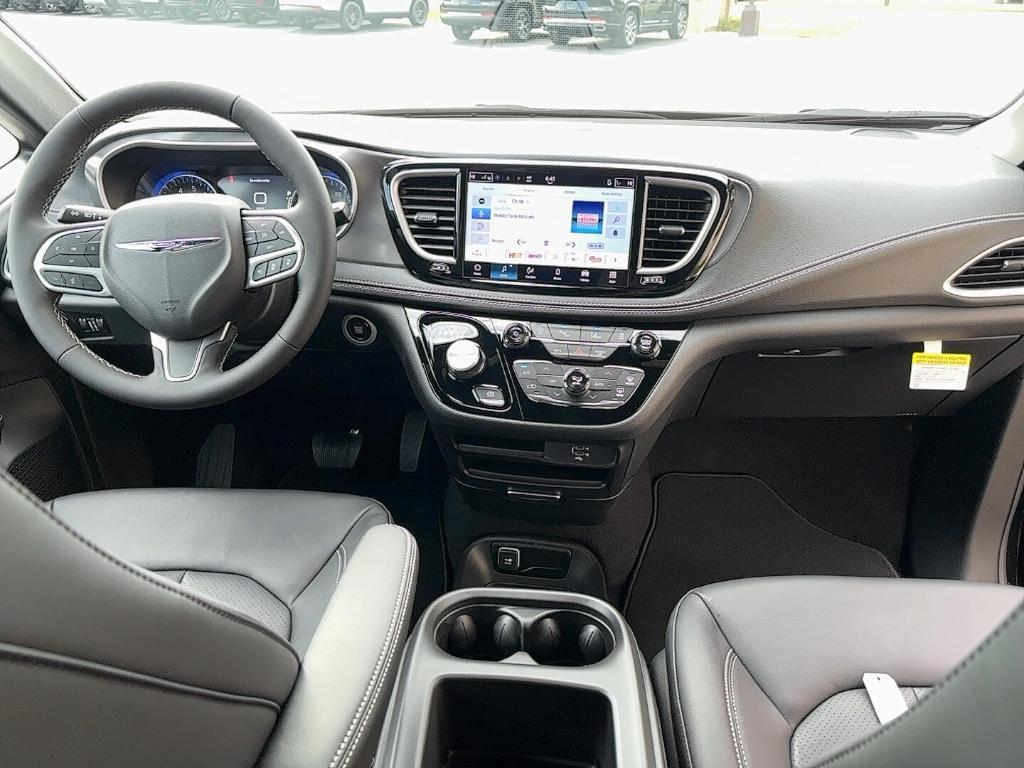 new 2026 Chrysler Pacifica car, priced at $40,227