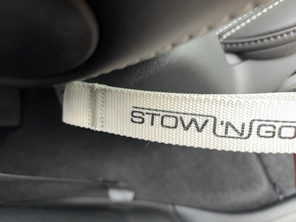 new 2026 Chrysler Pacifica car, priced at $40,227