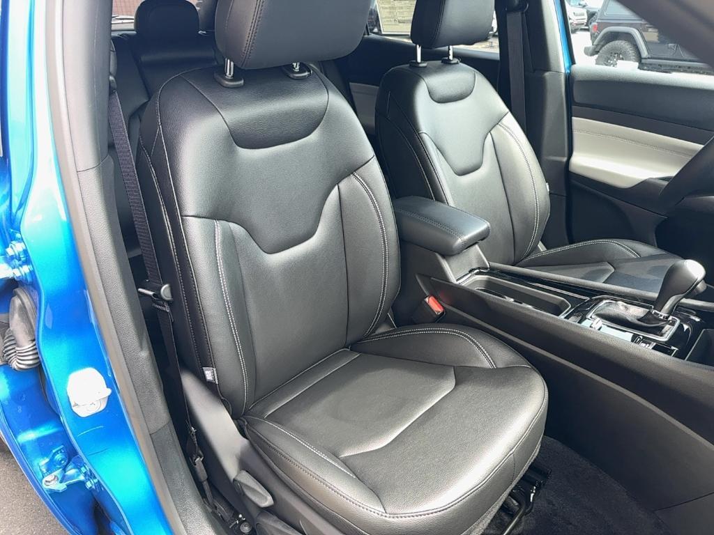 new 2025 Jeep Compass car, priced at $32,993
