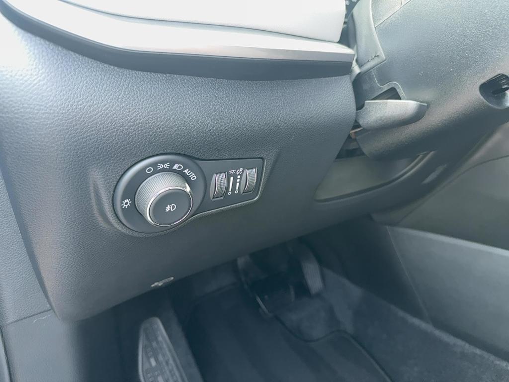 new 2025 Jeep Compass car, priced at $32,993