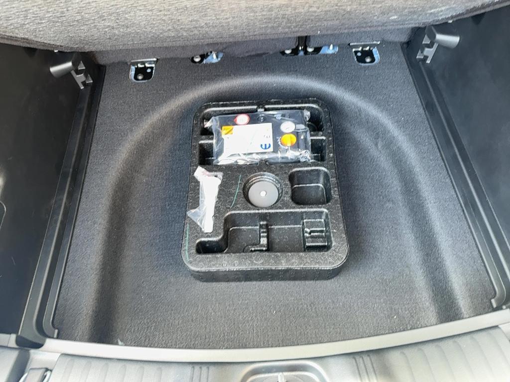 new 2025 Jeep Compass car, priced at $32,993