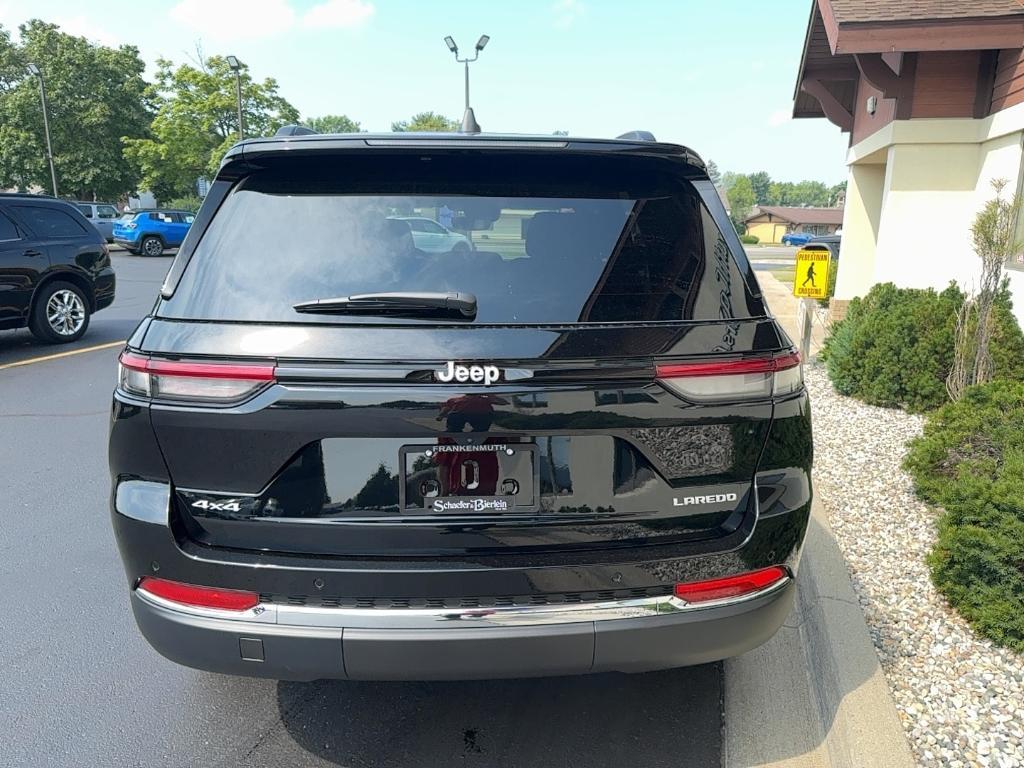new 2025 Jeep Grand Cherokee car, priced at $36,420