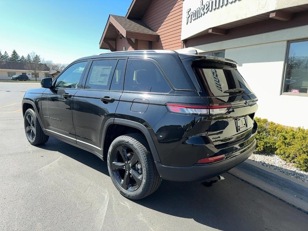 new 2025 Jeep Grand Cherokee car, priced at $46,166