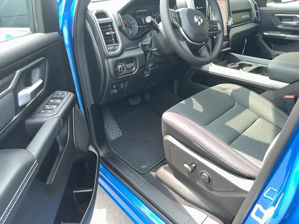 new 2025 Ram 1500 car, priced at $51,353