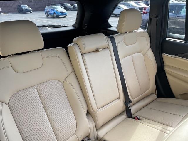 used 2024 Jeep Grand Cherokee car, priced at $35,995