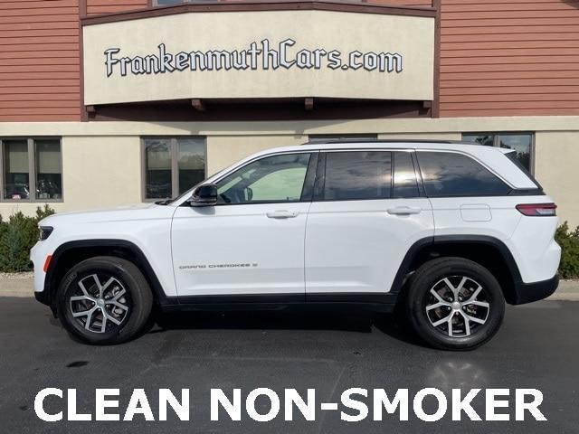used 2024 Jeep Grand Cherokee car, priced at $35,995