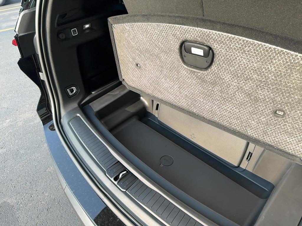 new 2025 Jeep Grand Cherokee L car, priced at $53,682