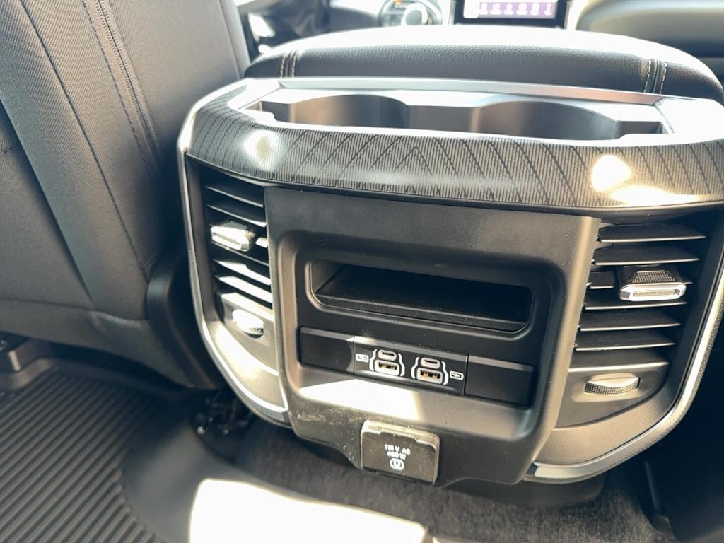 new 2025 Ram 1500 car, priced at $42,992