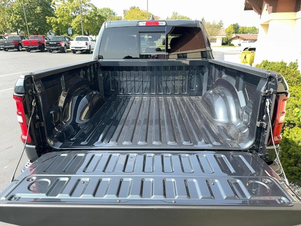 new 2025 Ram 1500 car, priced at $42,992
