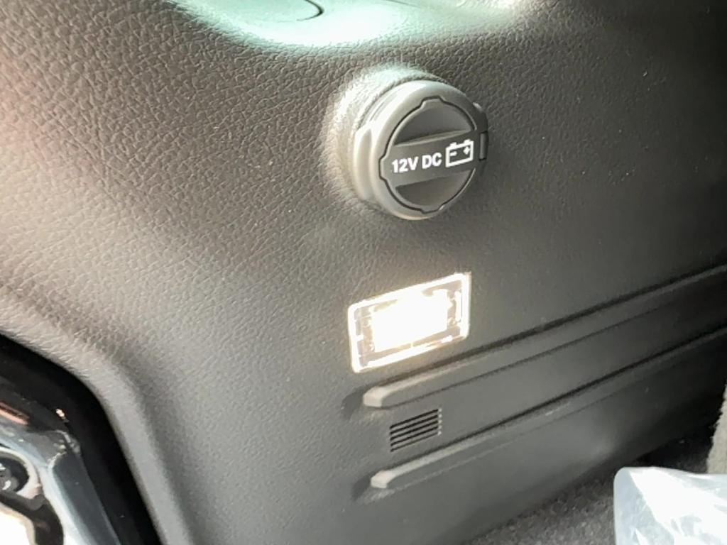 new 2025 Jeep Wrangler car, priced at $42,725