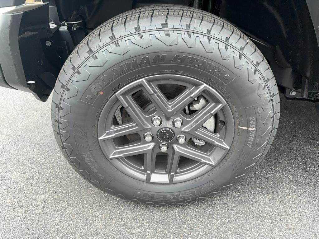new 2025 Jeep Wrangler car, priced at $42,725