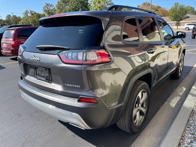 used 2022 Jeep Cherokee car, priced at $25,555