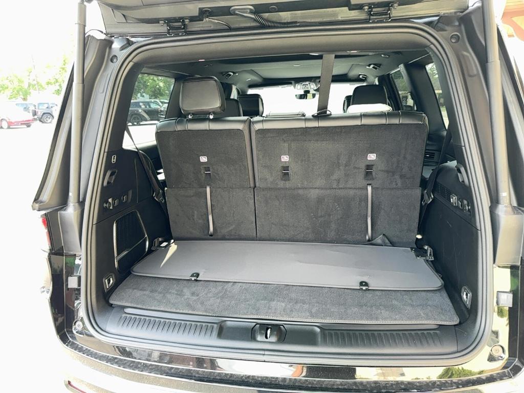 new 2024 Jeep Wagoneer car, priced at $72,321