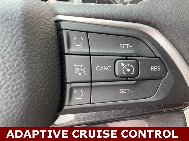 used 2023 Jeep Grand Cherokee car, priced at $30,500