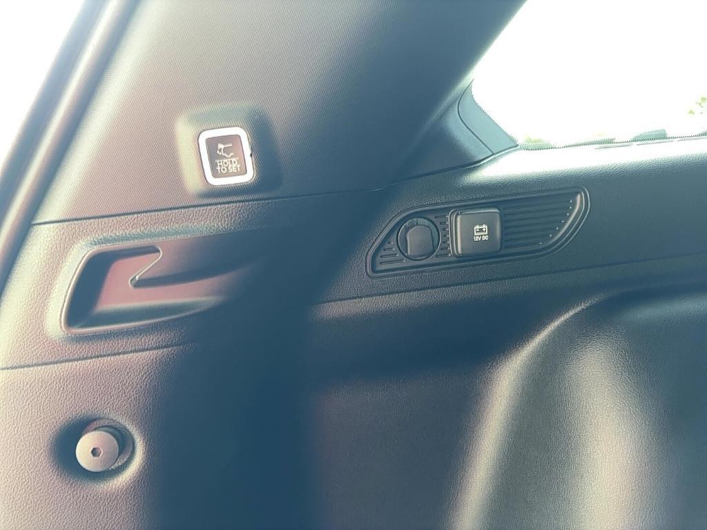 new 2025 Jeep Grand Cherokee car, priced at $37,724