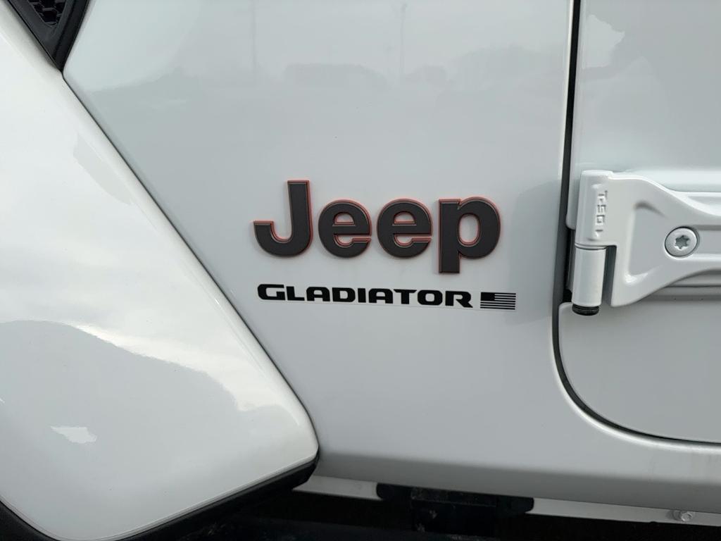 new 2023 Jeep Gladiator car, priced at $54,995