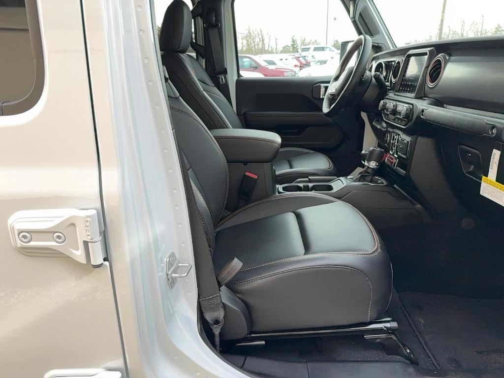 new 2023 Jeep Gladiator car, priced at $54,995