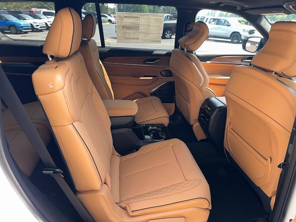 new 2025 Jeep Grand Cherokee L car, priced at $67,326