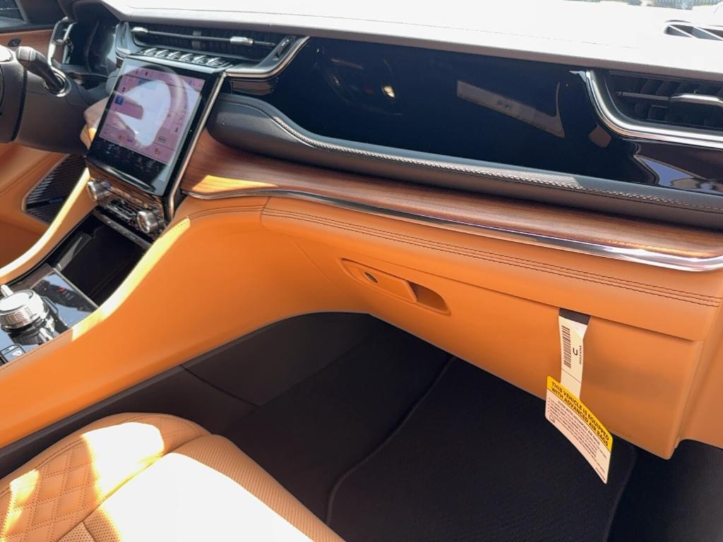 new 2025 Jeep Grand Cherokee L car, priced at $67,326
