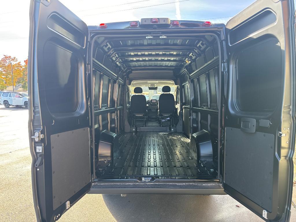 new 2025 Ram ProMaster 3500 car, priced at $56,370