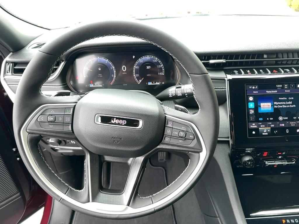 new 2025 Jeep Grand Cherokee L car, priced at $41,324