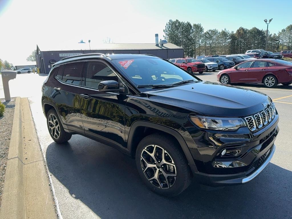 new 2025 Jeep Compass car, priced at $31,343