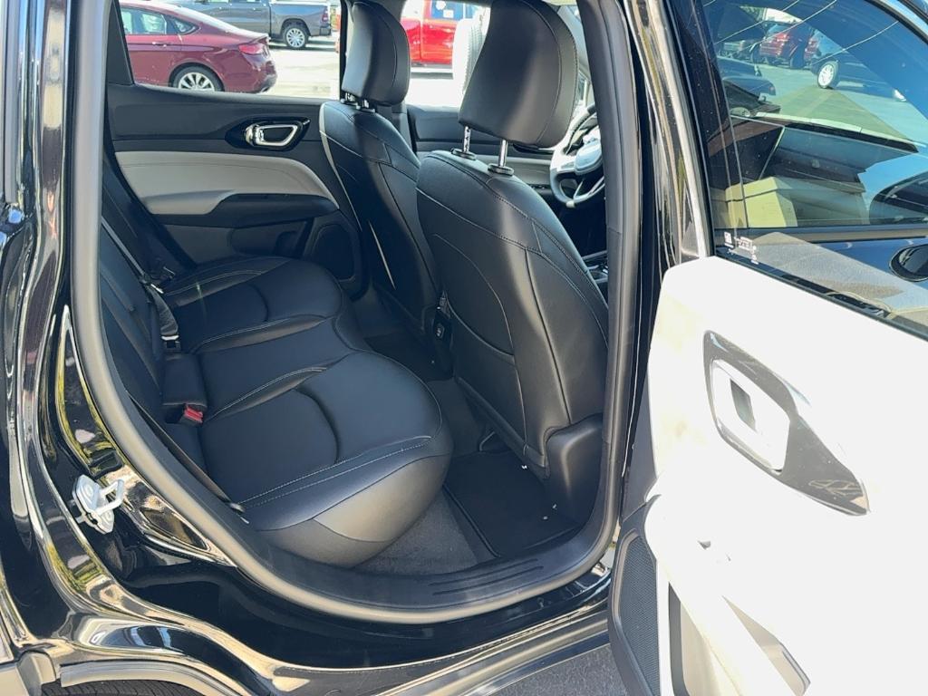 new 2025 Jeep Compass car, priced at $31,343