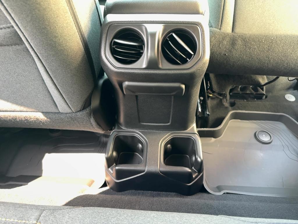 new 2025 Jeep Wrangler car, priced at $31,935