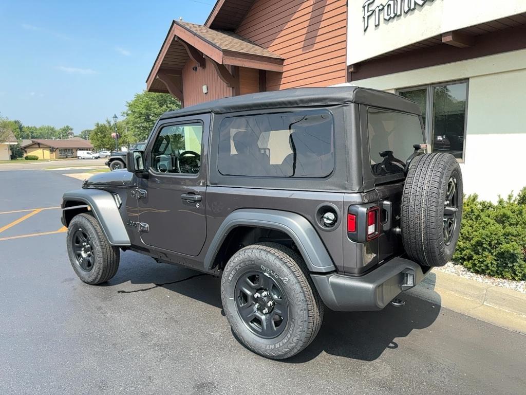 new 2025 Jeep Wrangler car, priced at $31,935