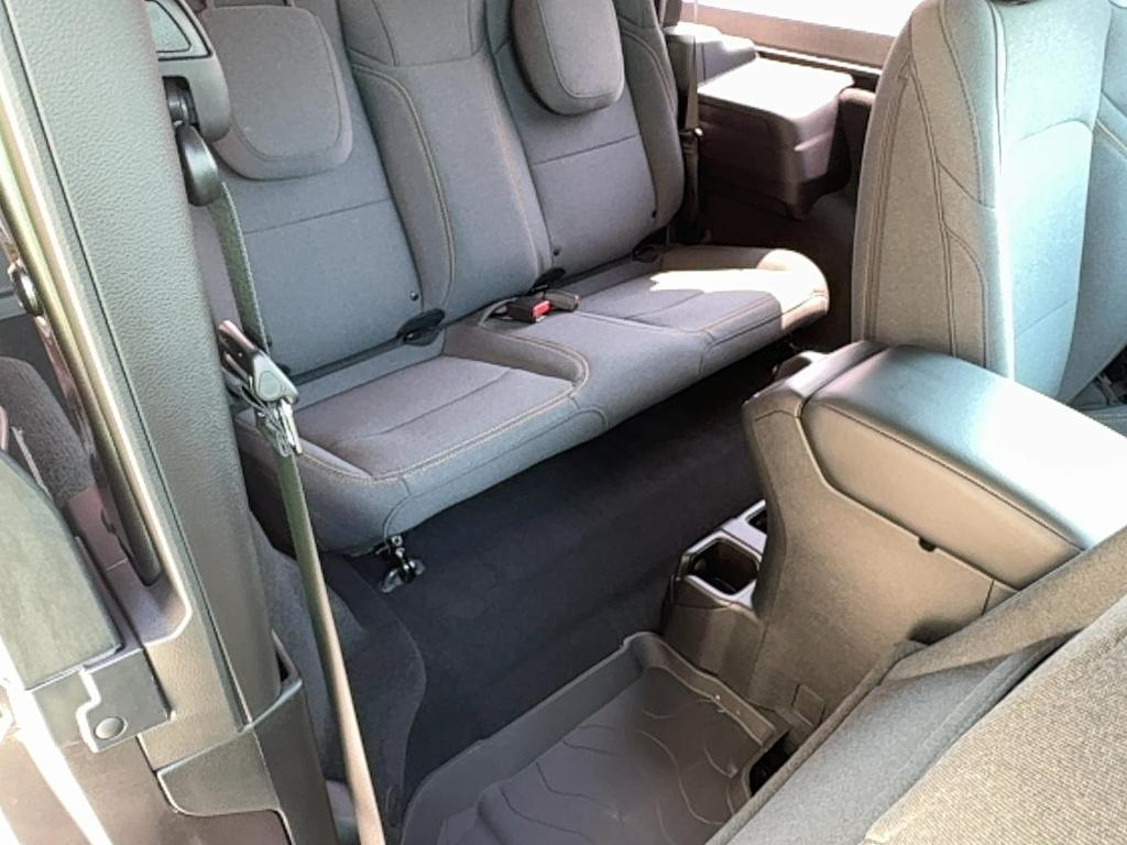 new 2025 Jeep Wrangler car, priced at $31,935