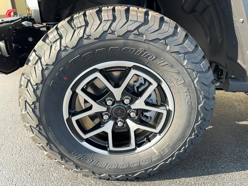 new 2025 Jeep Wrangler car, priced at $58,523