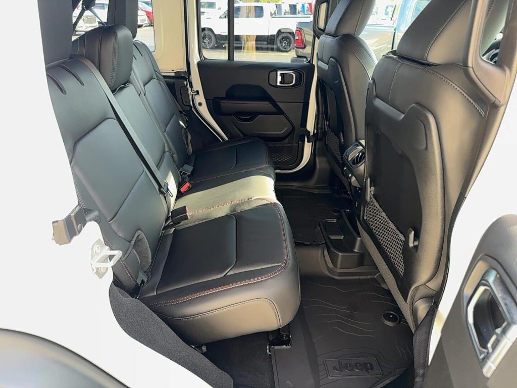new 2025 Jeep Wrangler car, priced at $58,523