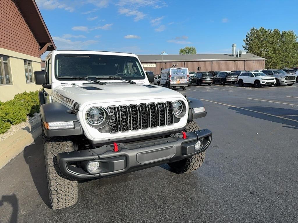 new 2025 Jeep Wrangler car, priced at $58,523