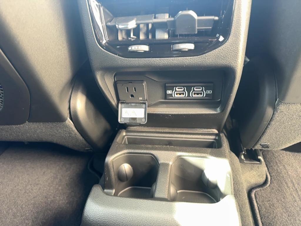 new 2025 Jeep Grand Cherokee L car, priced at $41,125