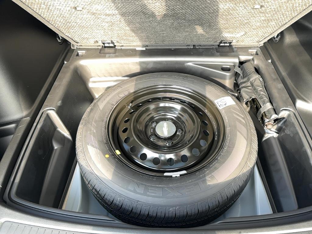 new 2025 Jeep Grand Cherokee car, priced at $49,271