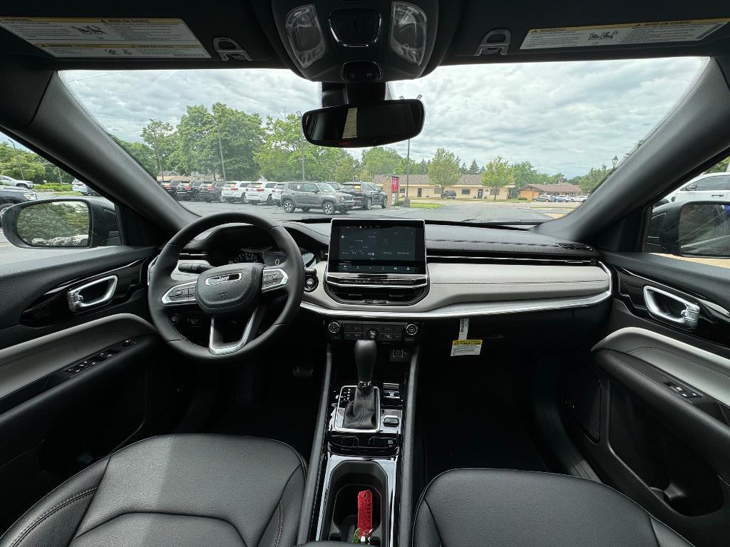 new 2024 Jeep Compass car, priced at $31,874