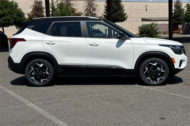 new 2026 Kia Seltos car, priced at $27,370